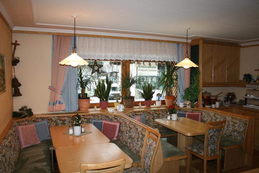 Bed and Breakfast Pension Schipflinger Saalbach-Hinterglemm Zewnętrze zdjęcie